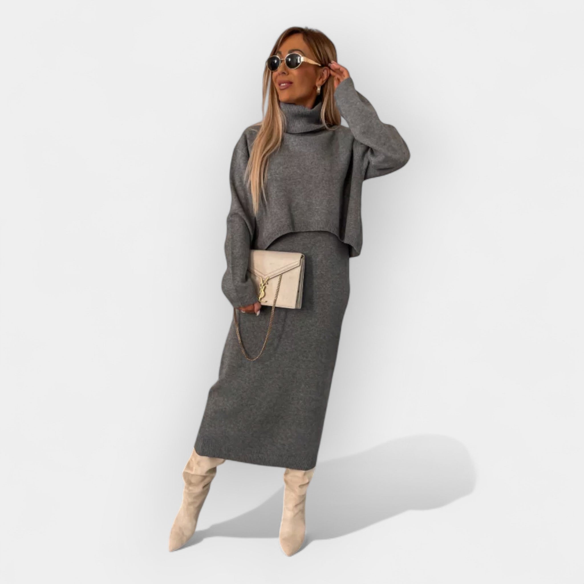 Comfortable Midi Dress with Turtleneck