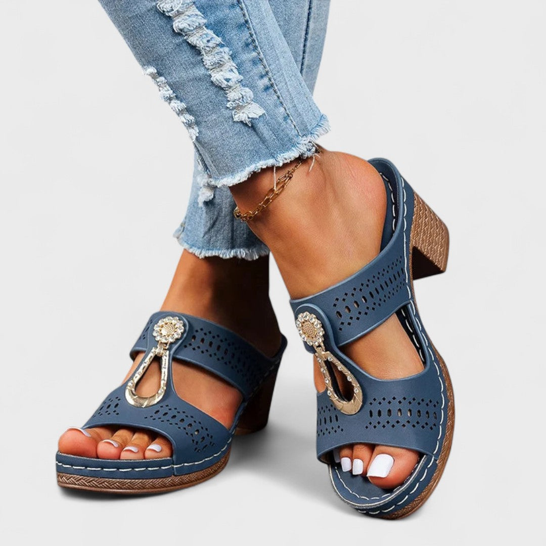 Vlastа - Κομψά και Άνετα Ορθοπεδικά Σανδάλια