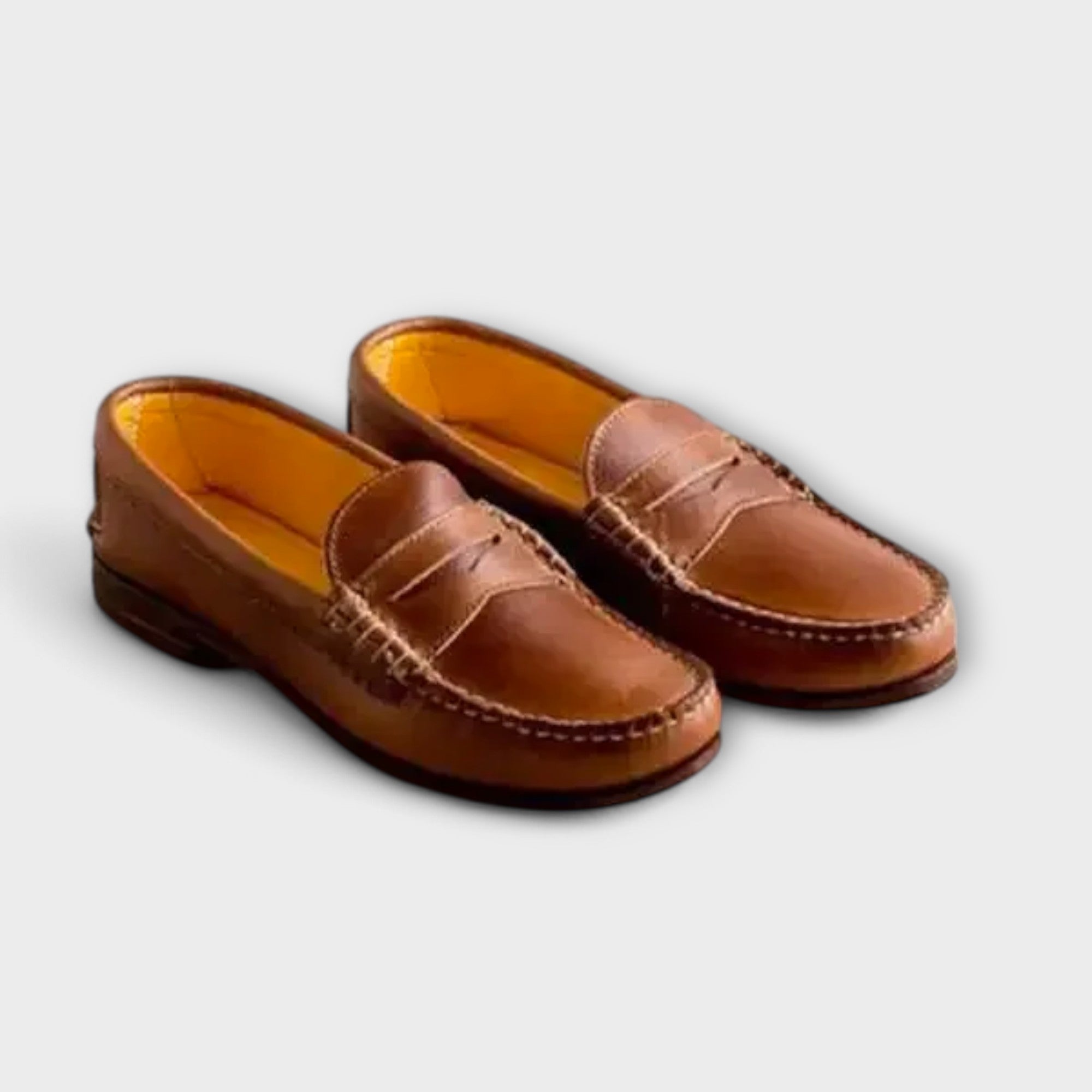 Κλασικά γυναικεία loafers