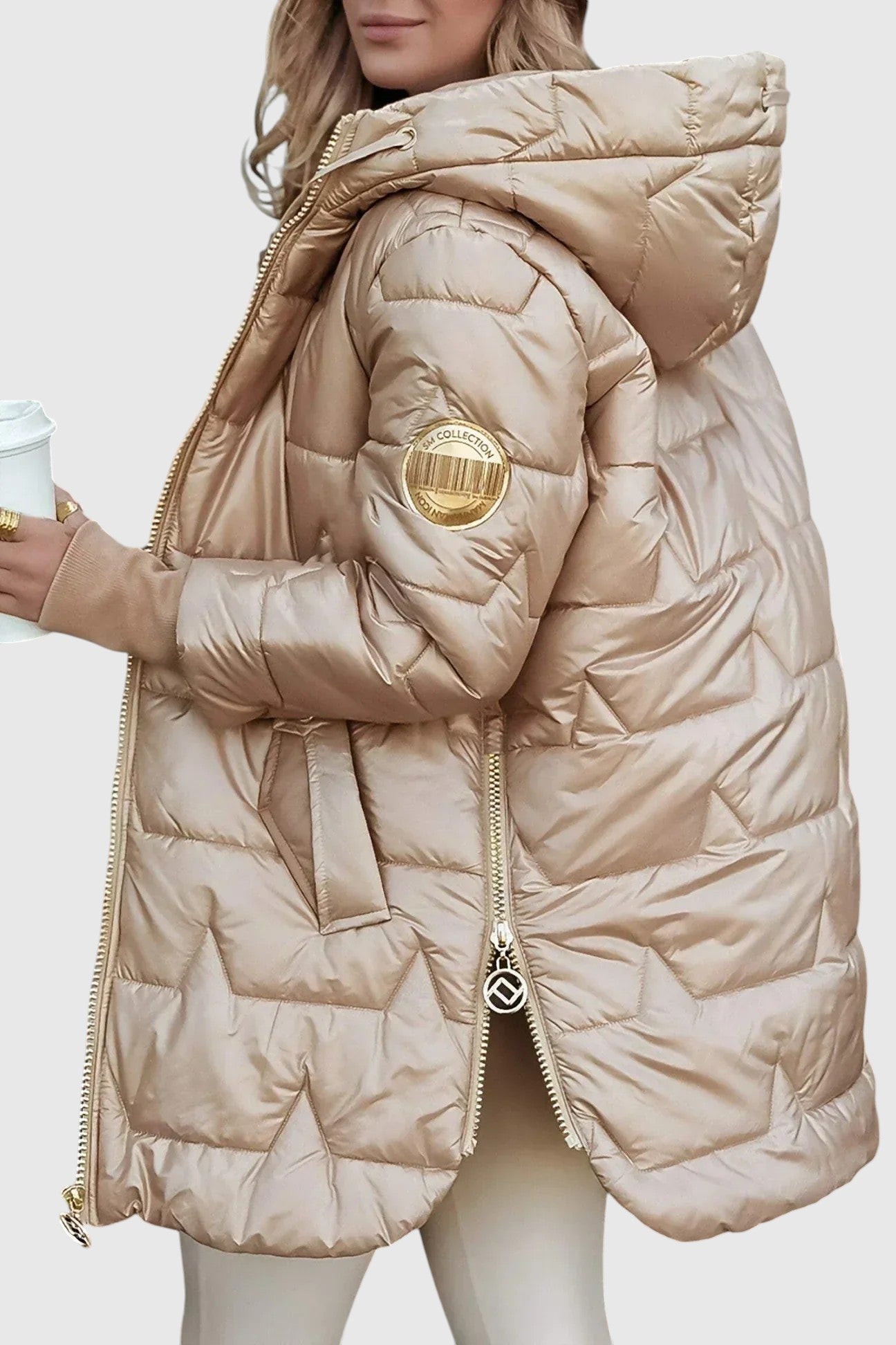 Νόλβεν – Κομψό γυναικείο παλτό με κουκούλα