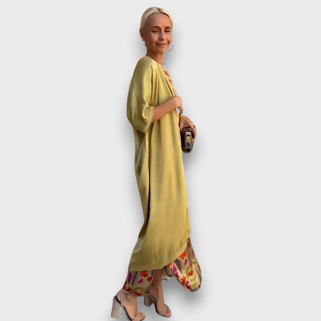 Lindiwe – Elegant Maxi Dress with Cardigan