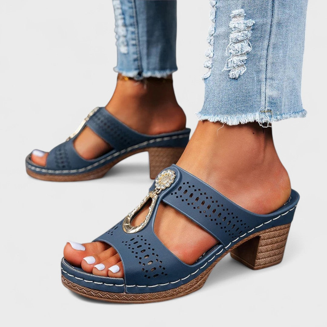 Vlastа - Κομψά και Άνετα Ορθοπεδικά Σανδάλια