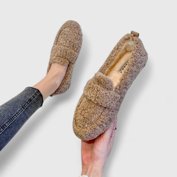 Lucia – Warm and Comfortable Loafers
