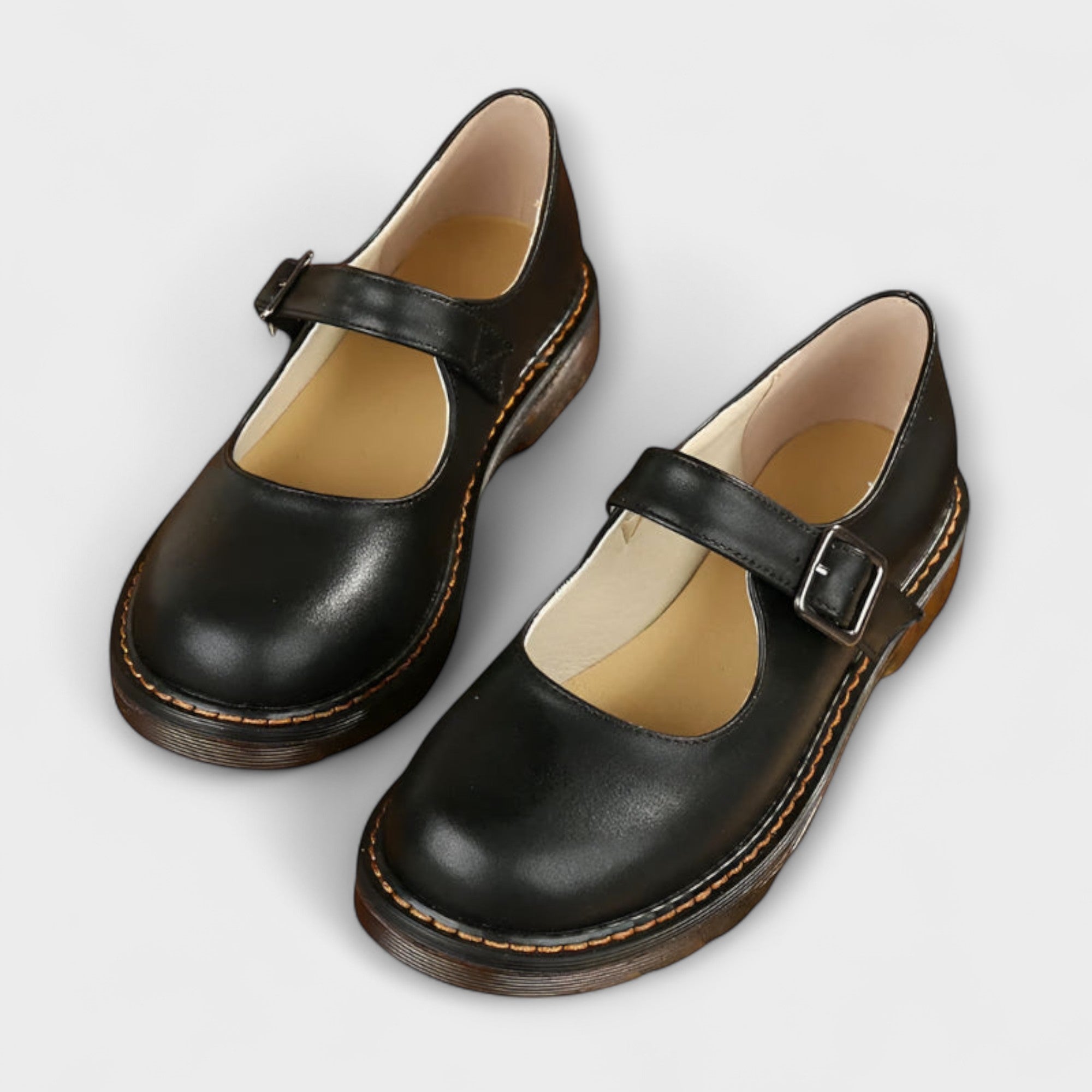 Women’s Vintage Mary Jane Shoes – Classic Leather Design with Strap