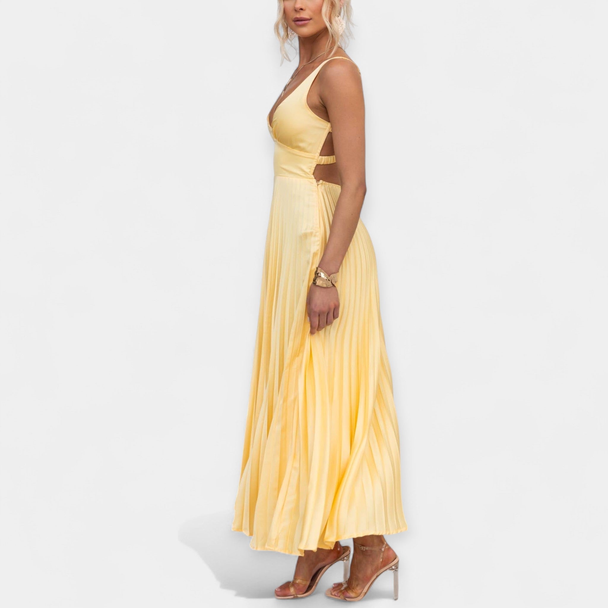 Lucia – Light Maxi Dress with Subtle Shine